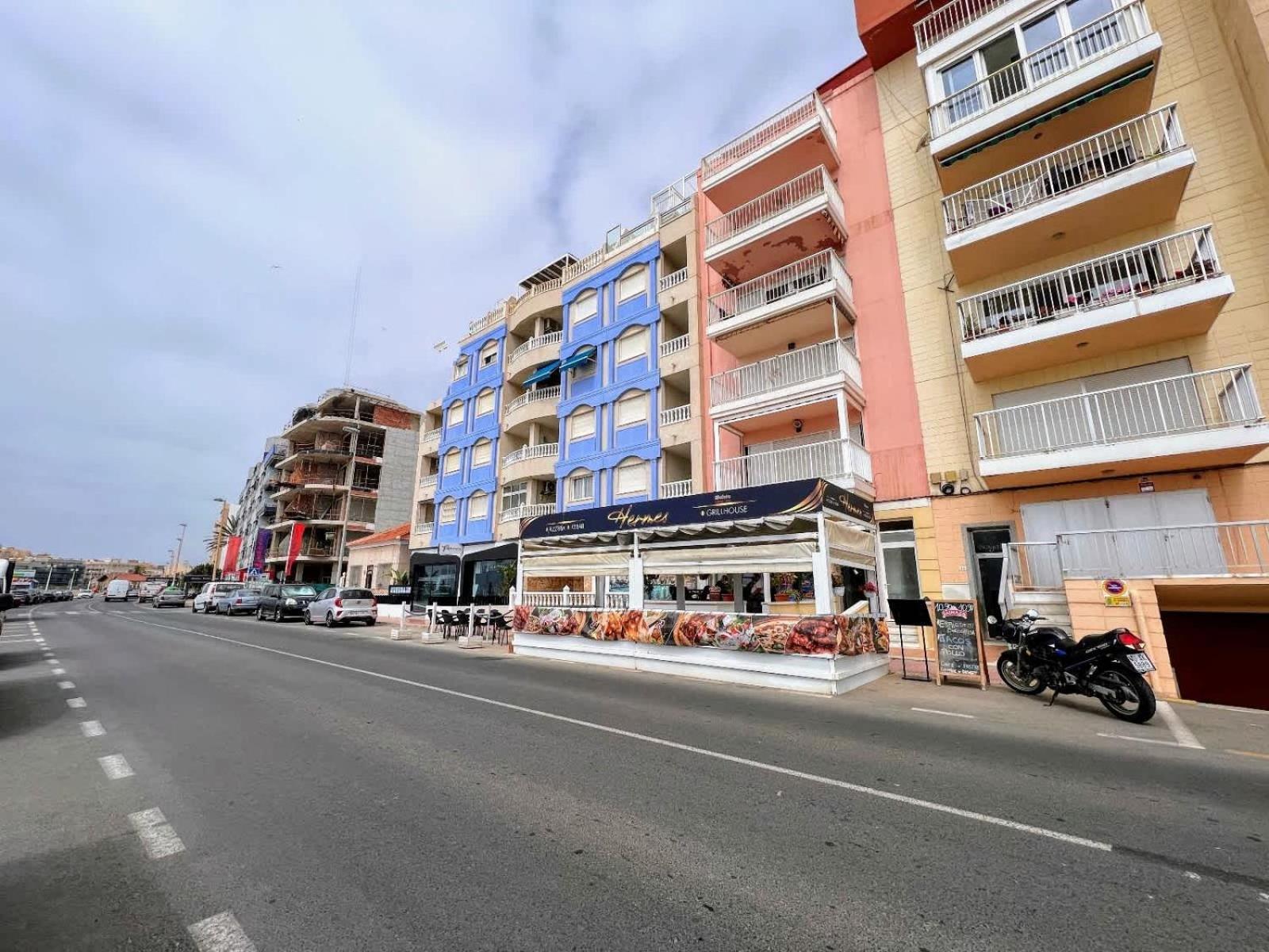 Welcoming Seafront Apartment Tv15 Torrevieja Eksteriør bilde